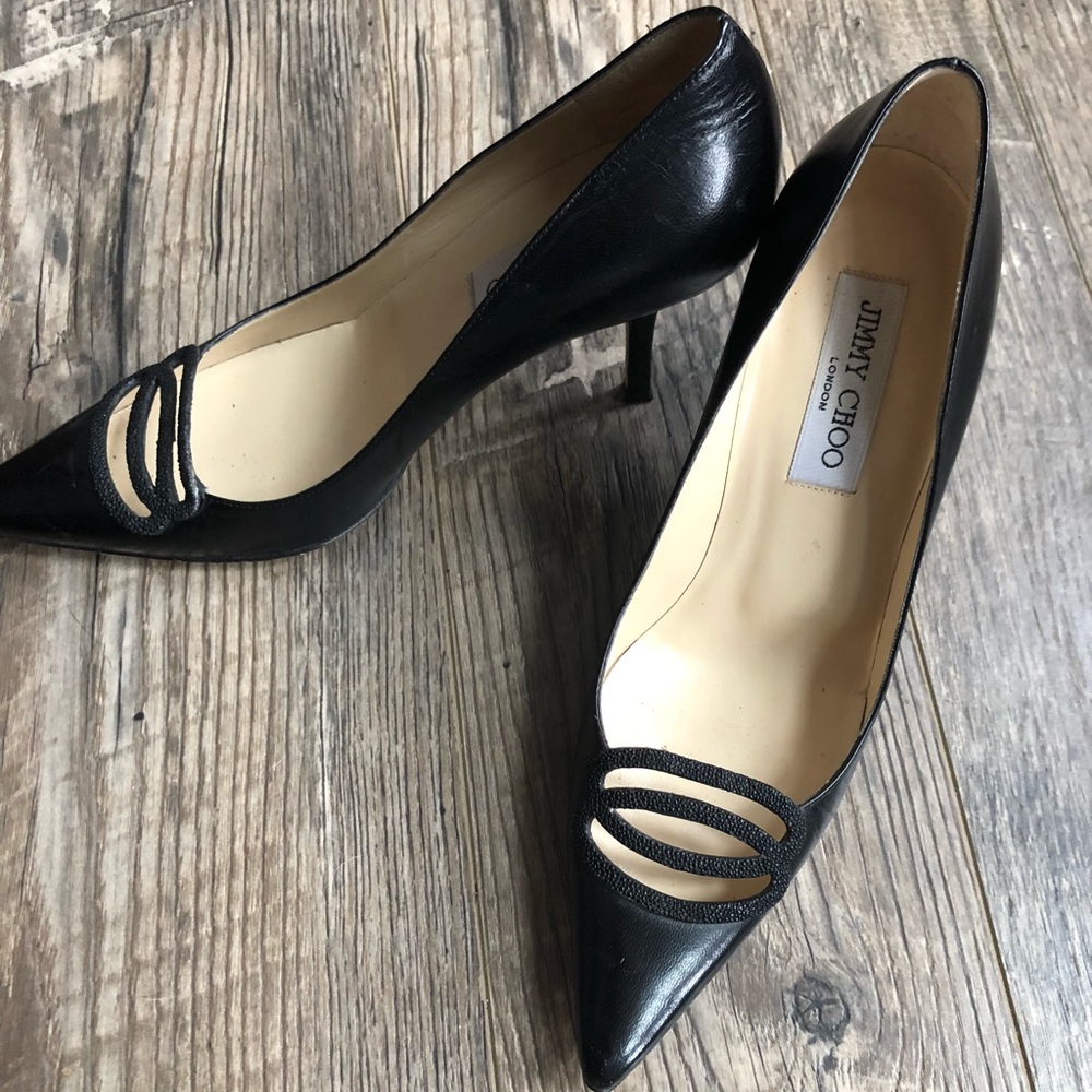 JIMMY CHOO leather black pointy heels 38
